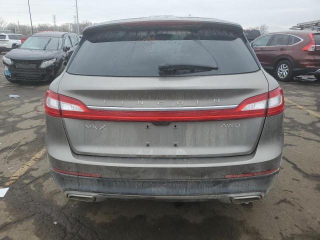 Photo 6 from auction – 2016 LINCOLN MKX RESERV with VIN 2LMTJ8LR6GBL52091