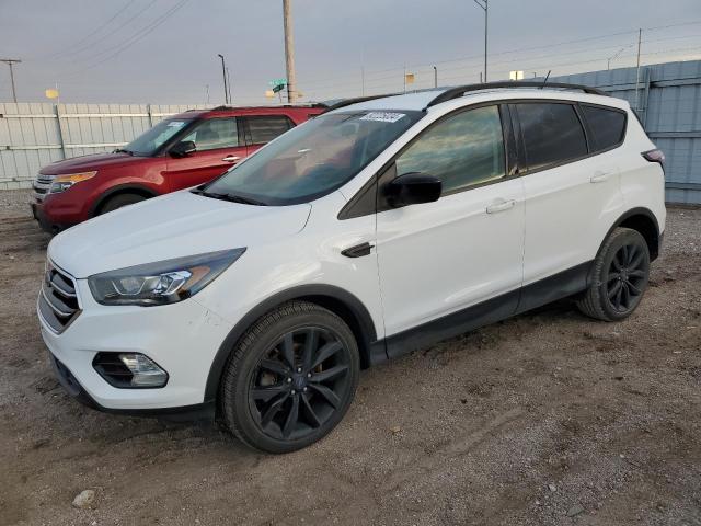 FORD ESCAPE SE 2018 with VIN 1FMCU9GD0JUB23141 - Photo from auction