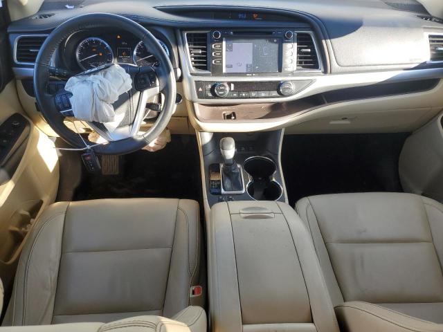 Photo 8 from auction – 2015 TOYOTA HIGHLANDER with VIN 5TDJKRFH9FS107666