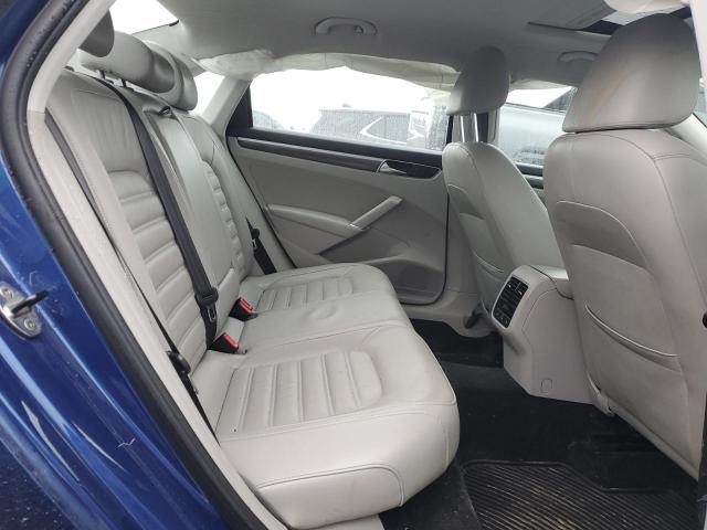 Photo 10 from auction – 2016 VOLKSWAGEN PASSAT SEL with VIN 1VWCT7A35GC068080