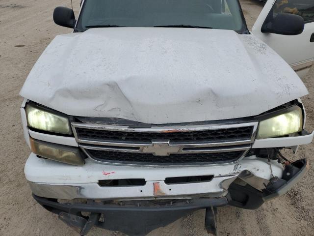 Photo 11 from auction – 2006 CHEVROLET SILVERADO with VIN 2GCEK19V161113389
