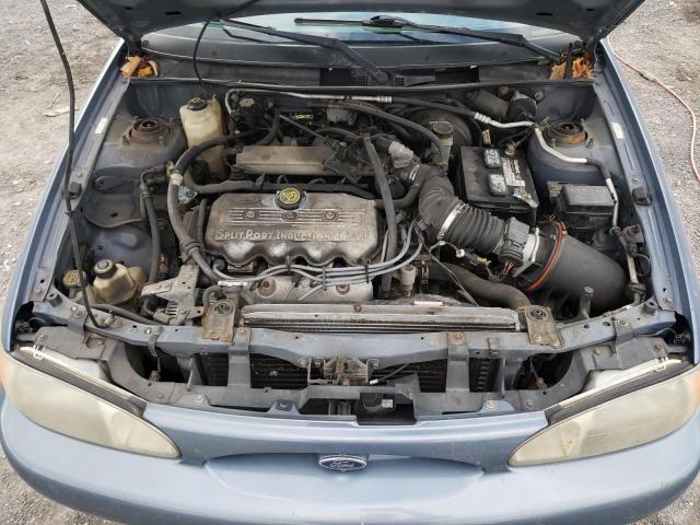 Photo 11 from auction – 1999 FORD ESCORT SE with VIN 1FAFP13P3XW181399