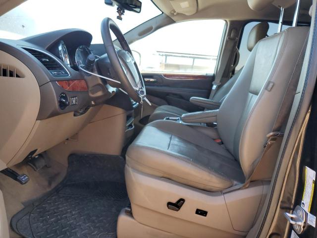 Photo 7 from auction – 2015 CHRYSLER TOWN & COU with VIN 2C4RC1BG4FR589759