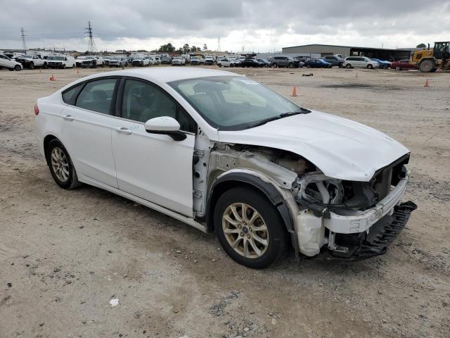 Photo 4 from auction – 2017 FORD FUSION S with VIN 3FA6P0G78HR231674