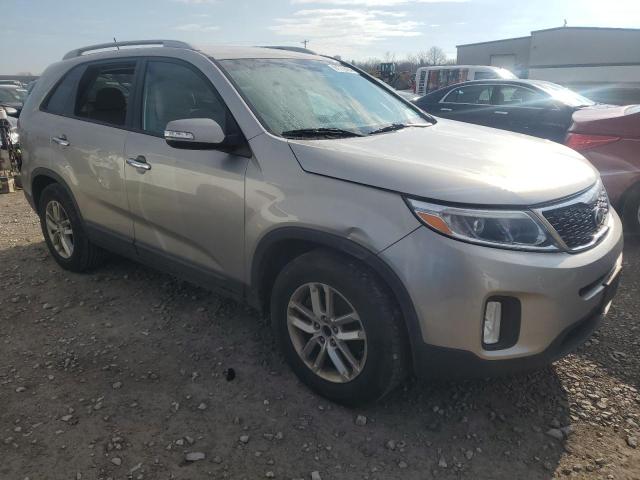 Photo 4 from auction – 2015 KIA SORENTO LX with VIN 5XYKT3A61FG573495