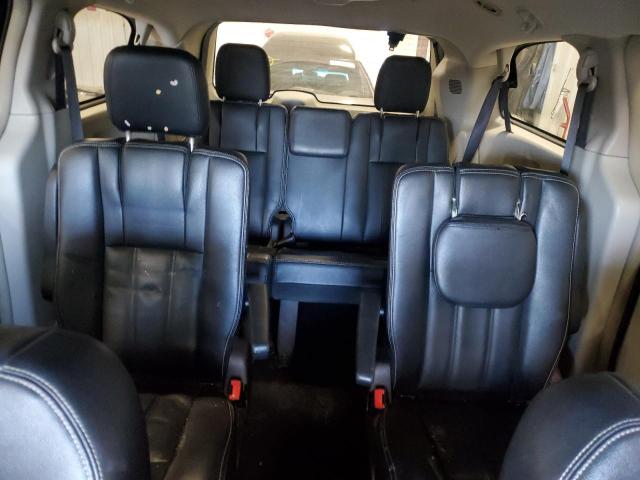 Photo 10 from auction – 2016 CHRYSLER TOWN & COU with VIN 2C4RC1BG2GR291941