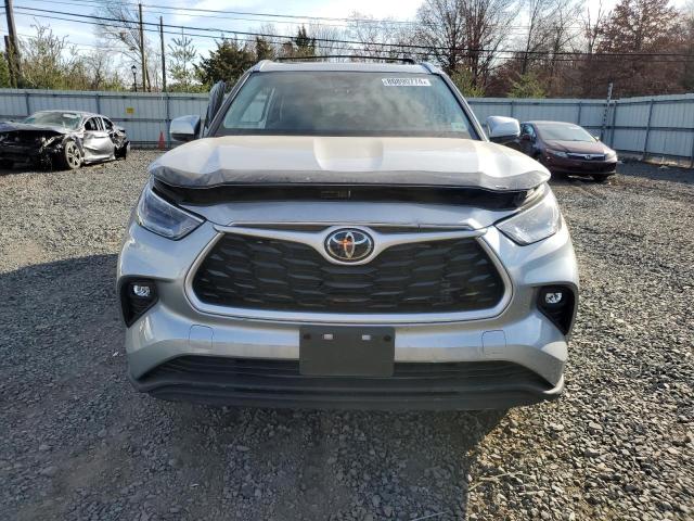 Photo 5 from auction – 2021 TOYOTA HIGHLANDER with VIN 5TDHZRBH2MS114830