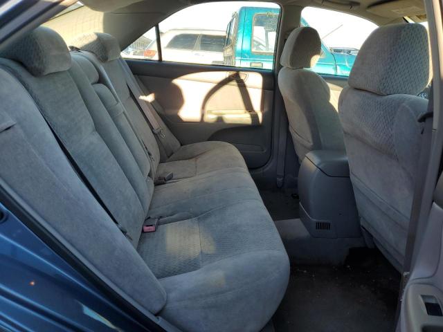 Photo 10 from auction – 2002 TOYOTA CAMRY LE with VIN 4T1BE32K12U553421