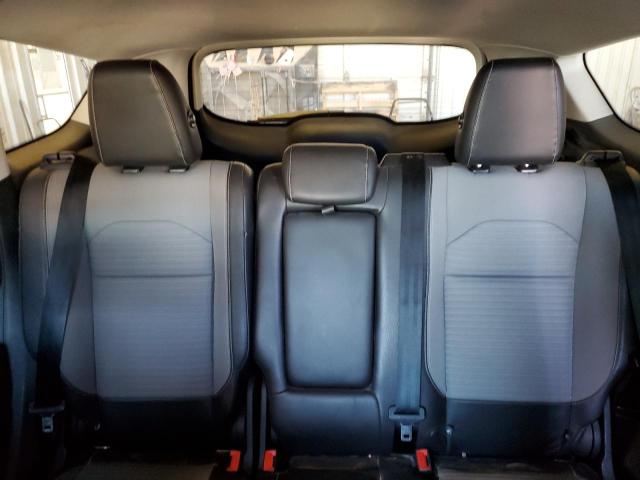 Photo 10 from auction – 2017 FORD ESCAPE SE with VIN 1FMCU0GD4HUB03027