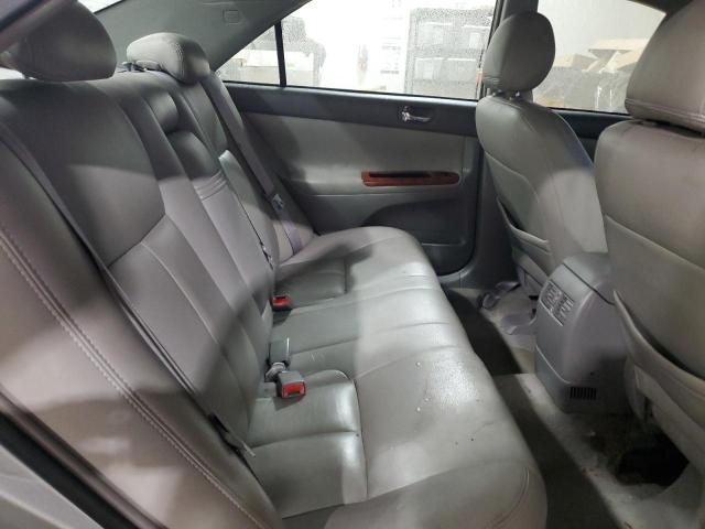 Photo 10 from auction – 2002 TOYOTA CAMRY LE with VIN 4T1BE30KX2U072912