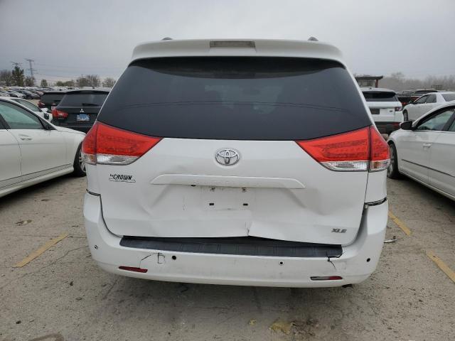 Photo 6 from auction – 2012 TOYOTA SIENNA XLE with VIN 5TDYK3DC7CS186611