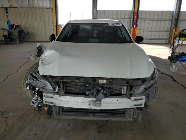 Photo 5 from auction – 2019 NISSAN ALTIMA SR with VIN 1N4BL4CV7KN329112