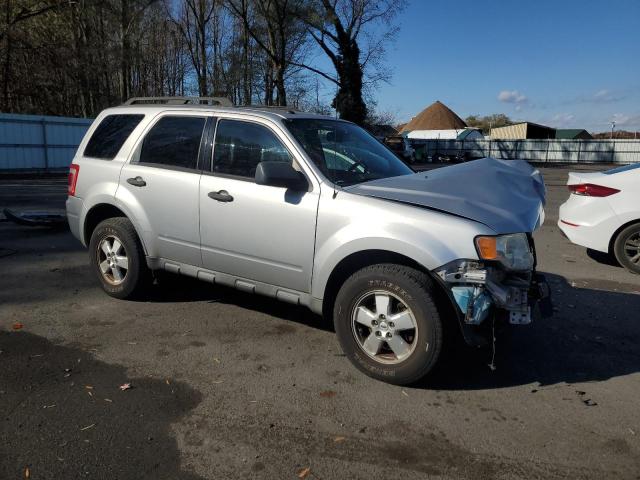 Photo 4 from auction – 2010 FORD ESCAPE XLT with VIN 1FMCU0D73AKA02657