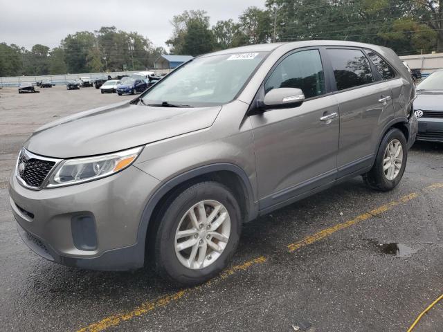 KIA SORENTO LX 2014 with VIN 5XYKT3A67EG425673 - Photo from auction