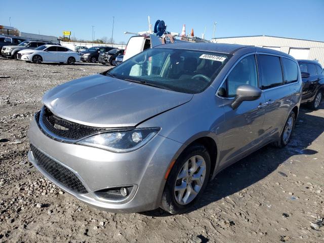 CHRYSLER PACIFICA T 2017 with VIN 2C4RC1BGXHR777561 - Photo from auction
