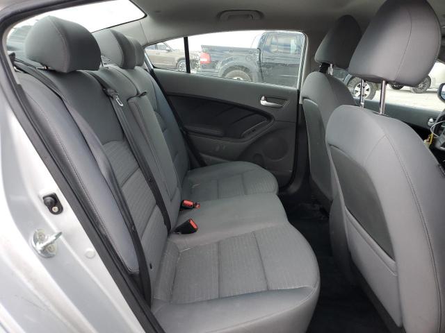 Photo 10 from auction – 2017 KIA FORTE LX with VIN 3KPFL4A76HE107318