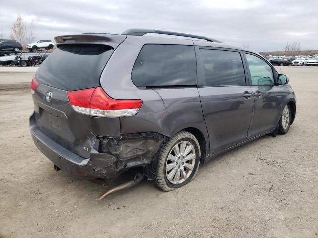 Photo 3 from auction – 2012 TOYOTA SIENNA XLE with VIN 5TDYK3DC3CS221628