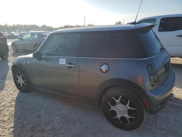 Photo 2 from auction – 2006 MINI COOPER S with VIN WMWRE33546TN26752