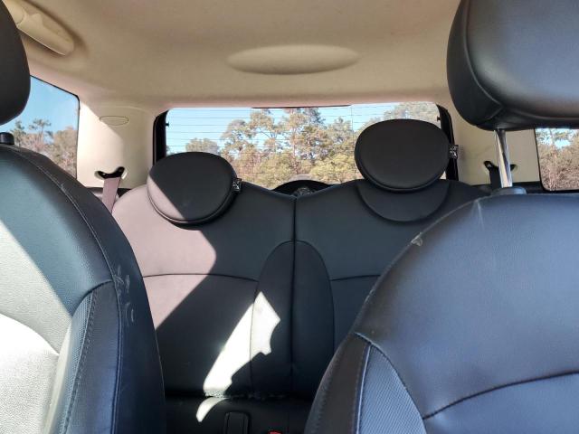Photo 10 from auction – 2011 MINI COOPER with VIN WMWSU3C57BT097296