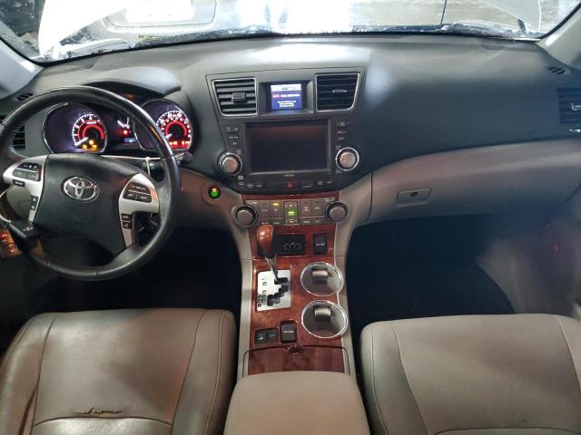 Photo 8 from auction – 2012 TOYOTA HIGHLANDER with VIN 5TDDK3EH1CS118183