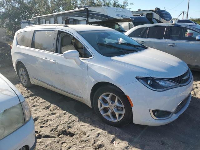 Photo 4 from auction – 2017 CHRYSLER PACIFICA T with VIN 2C4RC1BG1HR593366