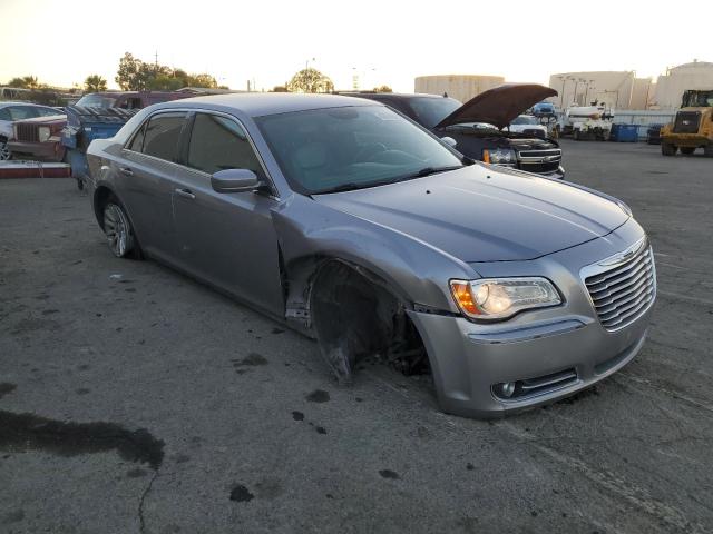 Photo 4 from auction – 2013 CHRYSLER 300 with VIN 2C3CCAAG1DH665307