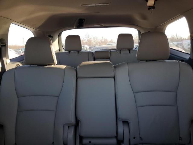 Photo 10 from auction – 2022 HONDA PILOT TOUR with VIN 5FNYF6H91NB010147