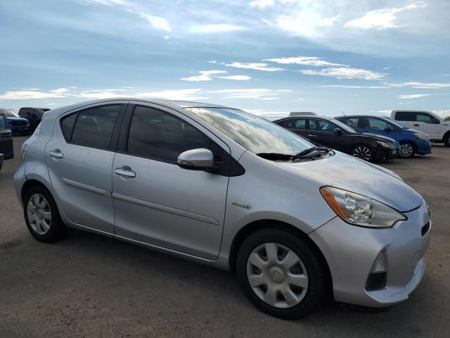 Photo 4 from auction – 2014 TOYOTA PRIUS C with VIN JTDKDTB38E1573350