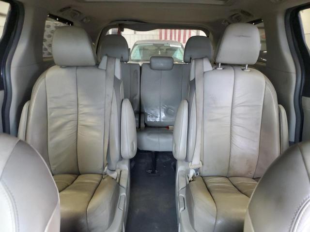Photo 10 from auction – 2011 TOYOTA SIENNA XLE with VIN 5TDDK3DC0BS001506