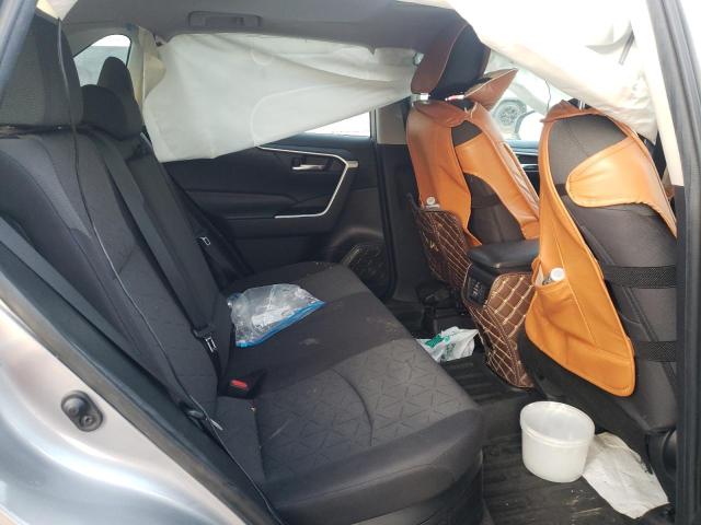Photo 10 from auction – 2020 TOYOTA RAV4 XLE with VIN 4T3RWRFVXLU002142