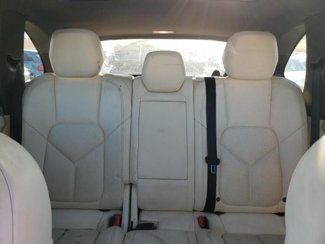 Photo 10 from auction – 2014 PORSCHE CAYENNE with VIN WP1AF2A24ELA32632