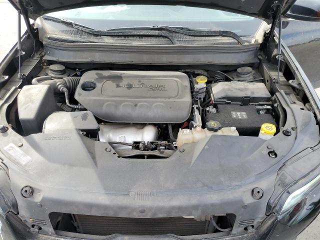 Photo 12 from auction – 2019 JEEP CHEROKEE with VIN 1C4PJLCB0KD240624