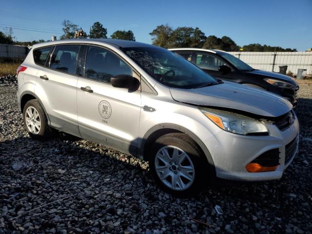 Photo 4 from auction – 2013 FORD ESCAPE S with VIN 1FMCU0F79DUC58985
