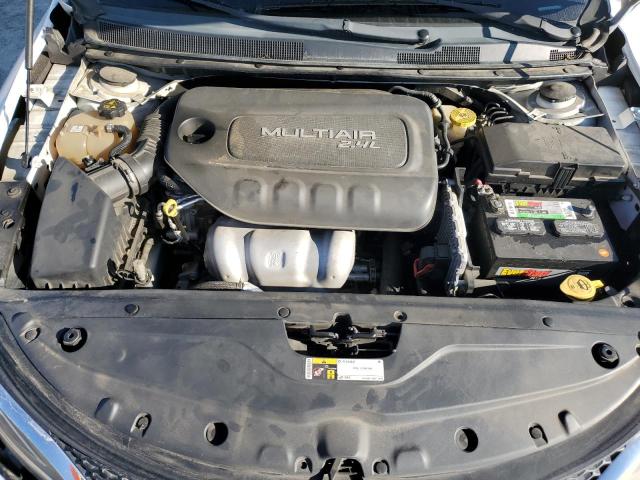 Photo 11 from auction – 2015 CHRYSLER 200 LIMITE with VIN 1C3CCCAB2FN723645