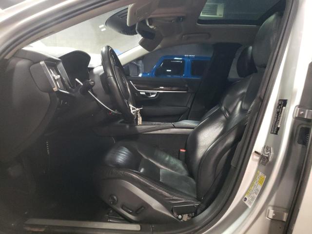 Photo 7 from auction – 2018 VOLVO S90 T5 MOM with VIN LVY982MKXJP024184