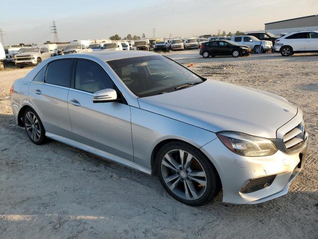 Photo 4 from auction – 2015 MERCEDES-BENZ E 350 with VIN WDDHF5KB4FB083531