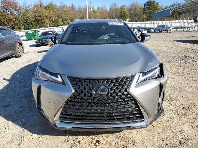 Photo 5 from auction – 2019 LEXUS UX 200 with VIN JTHY3JBH3K2019277