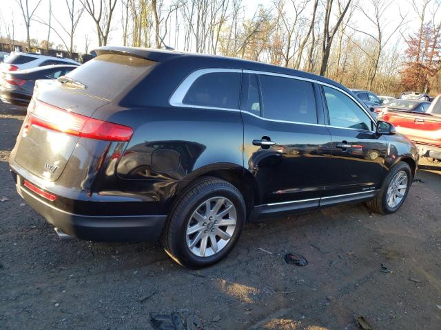 Photo 3 from auction – 2018 LINCOLN MKT with VIN 2LMHJ5NK5JBL01595