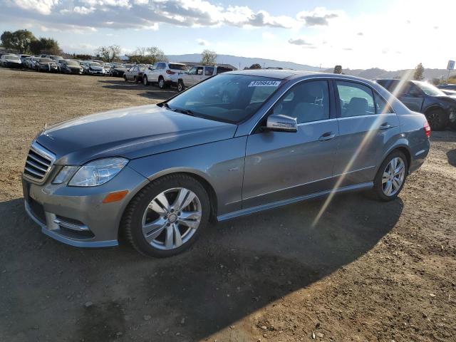 MERCEDES-BENZ E 350 BLUE 2012 with VIN WDDHF2EB4CA545095 - Photo from auction