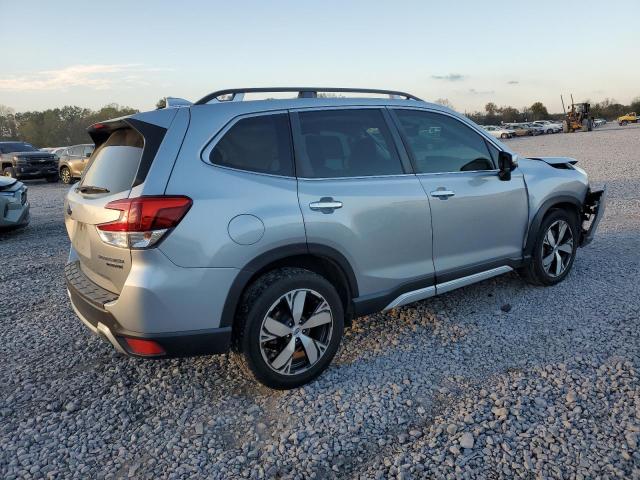 Photo 3 from auction – 2019 SUBARU FORESTER T with VIN JF2SKAWC3KH450046