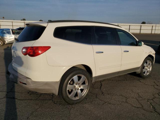 Photo 3 from auction – 2012 CHEVROLET TRAVERSE L with VIN 1GNKRGED9CJ190034