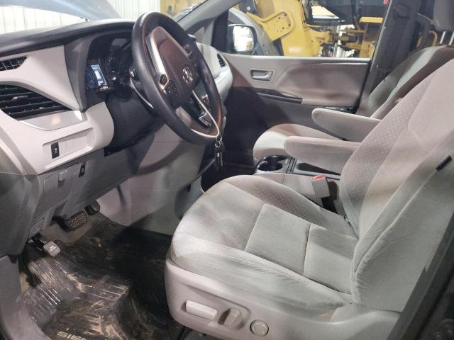 Photo 7 from auction – 2018 TOYOTA SIENNA LE with VIN 5TDJZ3DC3JS197731