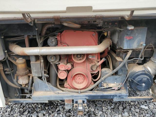 Photo 7 from auction – 2006 FRTV MOTORHOME with VIN 1F98D54206N054784
