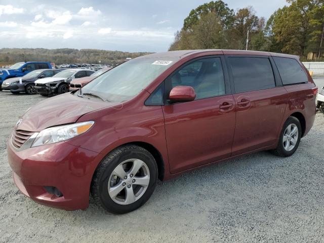 TOYOTA SIENNA LE 2015 with VIN 5TDKK3DC7FS658980 - Photo from auction