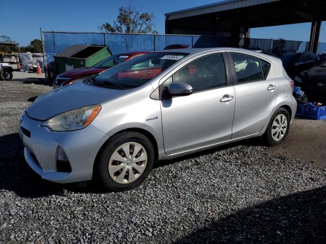 TOYOTA PRIUS C 2013 with VIN JTDKDTB38D1531050 - Photo from auction
