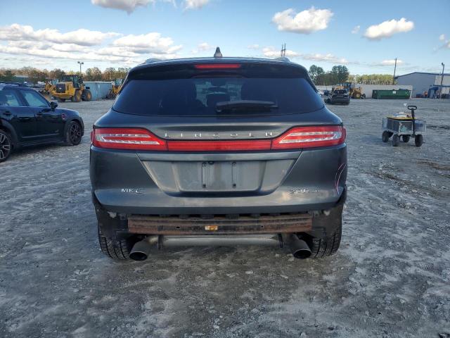 Photo 6 from auction – 2017 LINCOLN MKC RESERV with VIN 5LMCJ3D99HUL33749