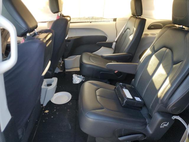 Photo 11 from auction – 2018 CHRYSLER PACIFICA T with VIN 2C4RC1EG5JR316155