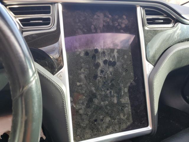 Photo 9 from auction – 2015 TESLA MODEL S with VIN 5YJSA1E22FF115361