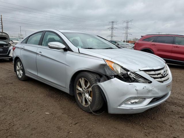 Photo 4 from auction – 2013 HYUNDAI SONATA SE with VIN 5NPEC4AC6DH598424