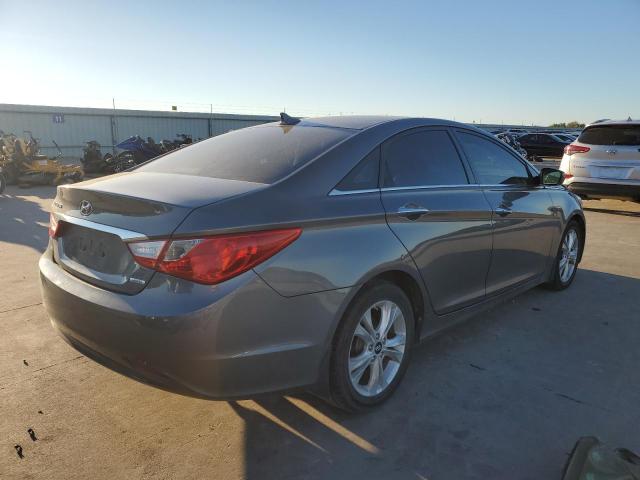 Photo 3 from auction – 2011 HYUNDAI SONATA SE with VIN 5NPEC4AC8BH131356